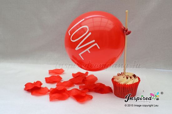Picture of Valentine's Balloons Set Rose Petals Bamboo Sticks Small Surprise Love