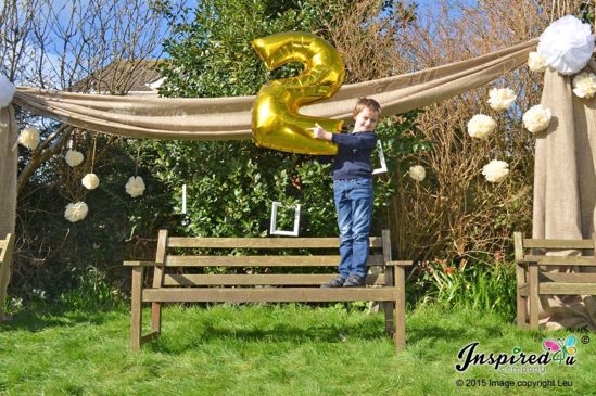 Picture of Birthday Gold Foil Balloon Giant Numbers 40"