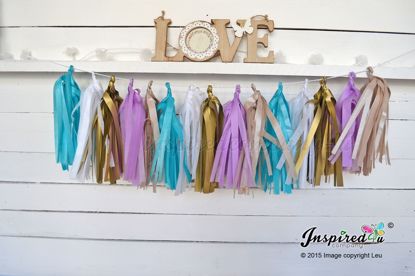Picture of Tissue Paper Garland Champagne Turquoise
