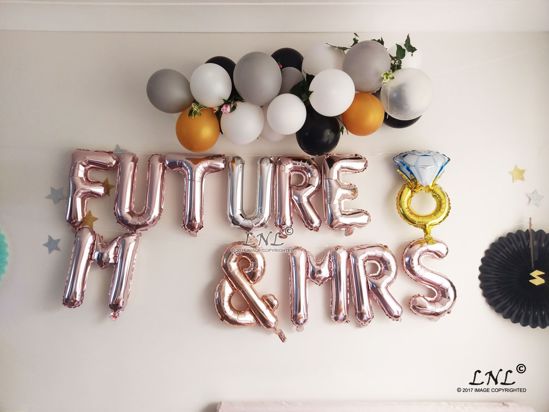 Picture of FUTURE M & MRS Balloons Ring Rose Gold Silver Letter Balloons