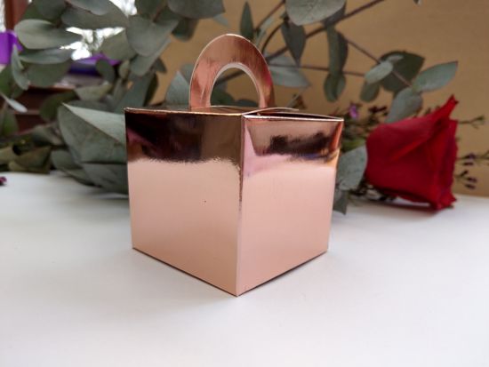 Picture of Rose Gold Wedding Favor Boxes 10