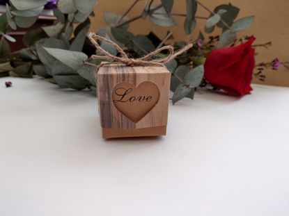 Picture of Rustic Wedding Favor Boxes Love Heart