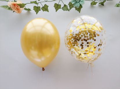 Picture of Gold Balloons Confetti Ceiling Bouquet