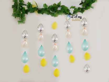 Picture of Yellow Balloon Banner Raindrop Garland Mint
