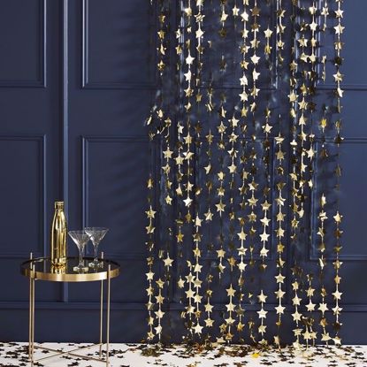 Picture of GOLD FOIL STAR BACKDROP CURTAIN DECORATION
