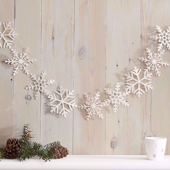 Picture of White Glitter Snowflake Christmas Garland Traditional Rustic Decorations