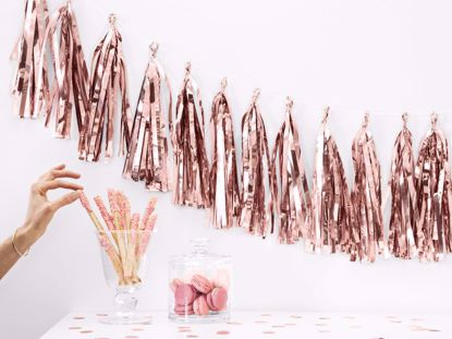 Picture of Rose Gold Tassels Garland DIY
