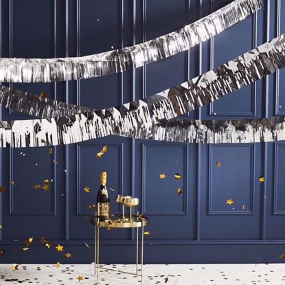 Picture of SILVER FOIL FRINGE GARLAND CHRISTMAS