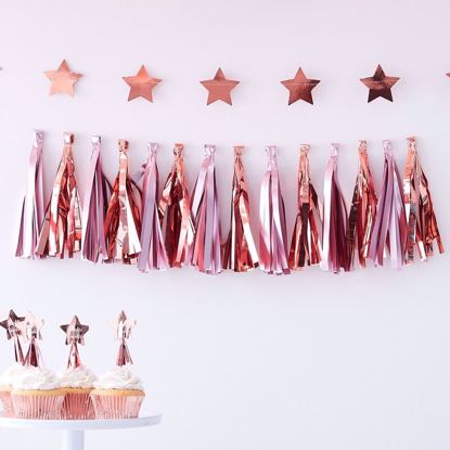 Picture of MATTE PINK & ROSE GOLD TASSEL GARLAND