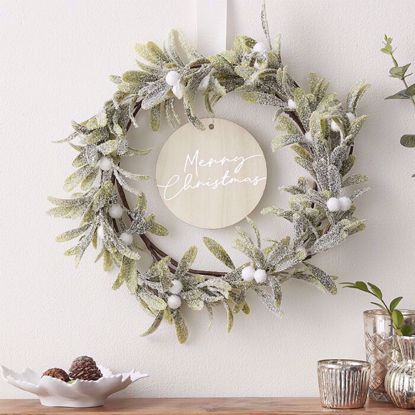 Picture of MISTLETOE AND MERRY CHRISTMAS DOOR WREATH