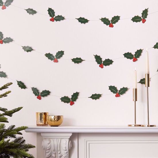 Picture of HOLLY LEAVES CHRISTMAS GARLAND DECORATION