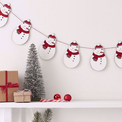Picture of CHRISTMAS WOODEN SNOWMAN BUNTING